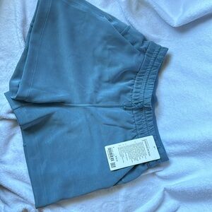 Softstreme HighRise Shorts 4” - Lululemon